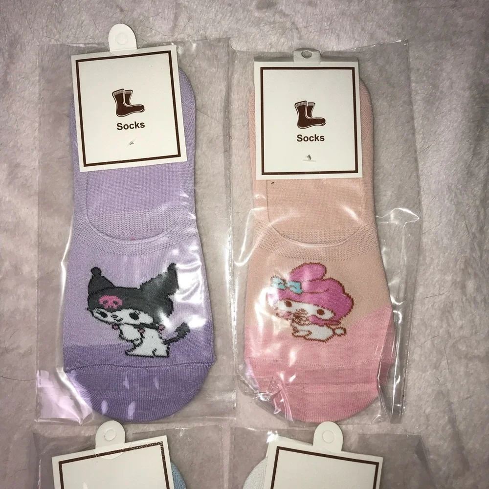 Sanrio characters Socks 4 Pairs Sz 5-6 Multicolor Lightweight No Show Socks New